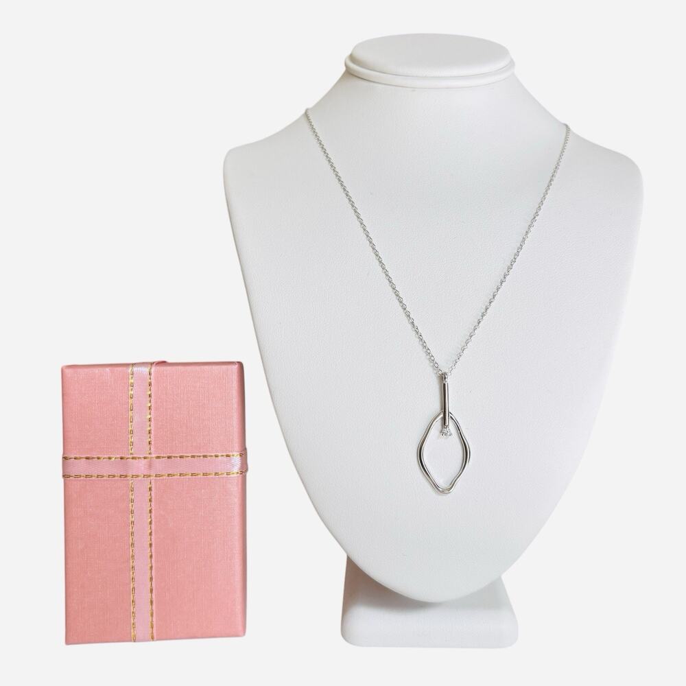 New In Box - Siizu | 925 Silver Cubic‎ Zirconia Pendant Chain Necklace